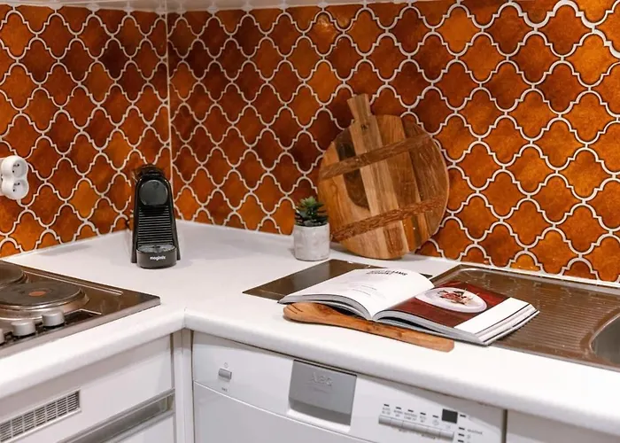 Huswell - Charming And Cozy With Sea View Apartment *